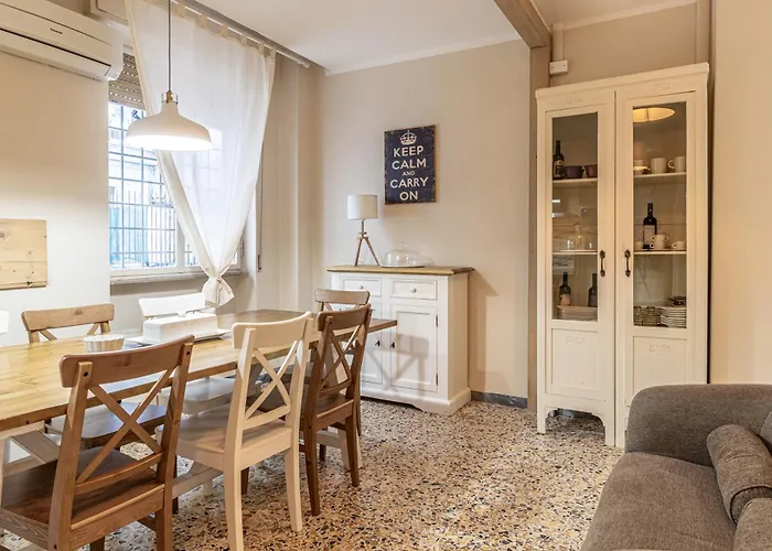 L'erika In Citta Гостевой дом Ливорно